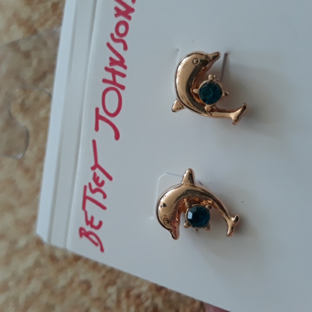 3x*Host Pick*Betsey Johnson dolphin earrings - Picture 9 of 11